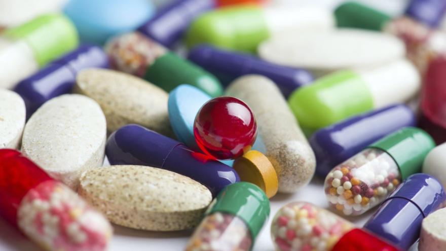 Antibióticos pastillas y cápsulas