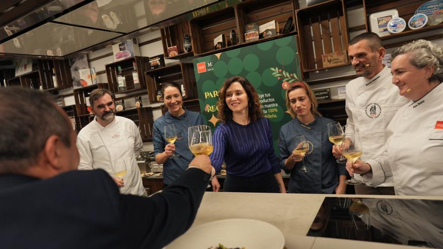 La presidenta Isabel Díaz Ayuso durante la presentación de la campaña Para Navidad, regala Madrid 